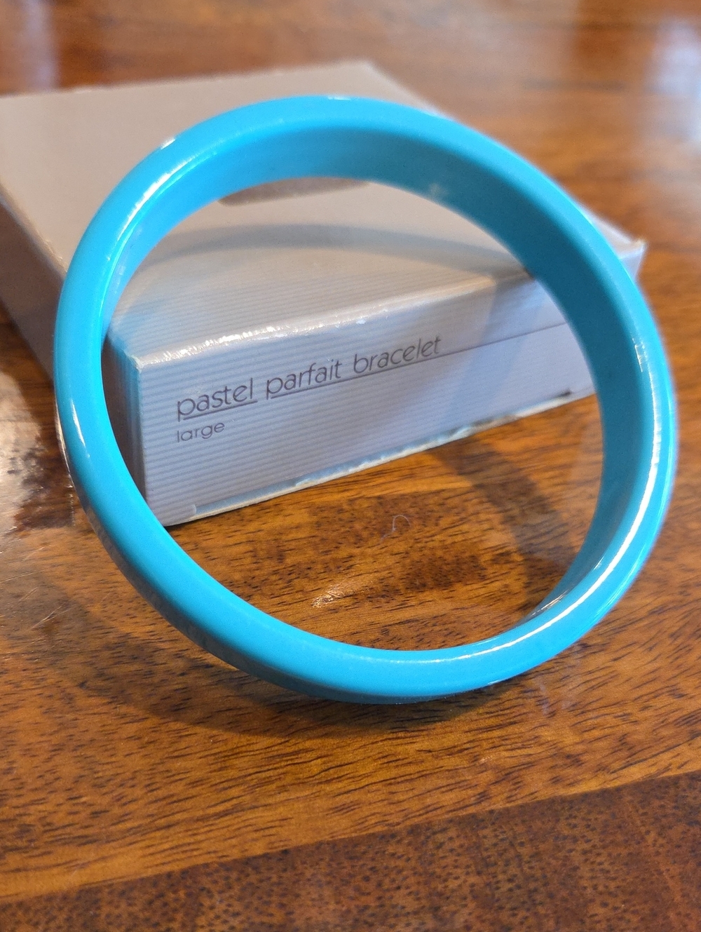 Avon Turquoise Blue Pastel Parfait Bracelet